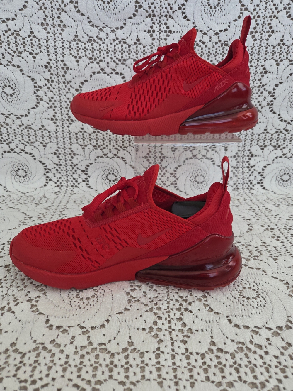 Nike Air Max 270 University Red Sneakers Men Size 8.5  Women's Size 10 - Picture 2 of 10